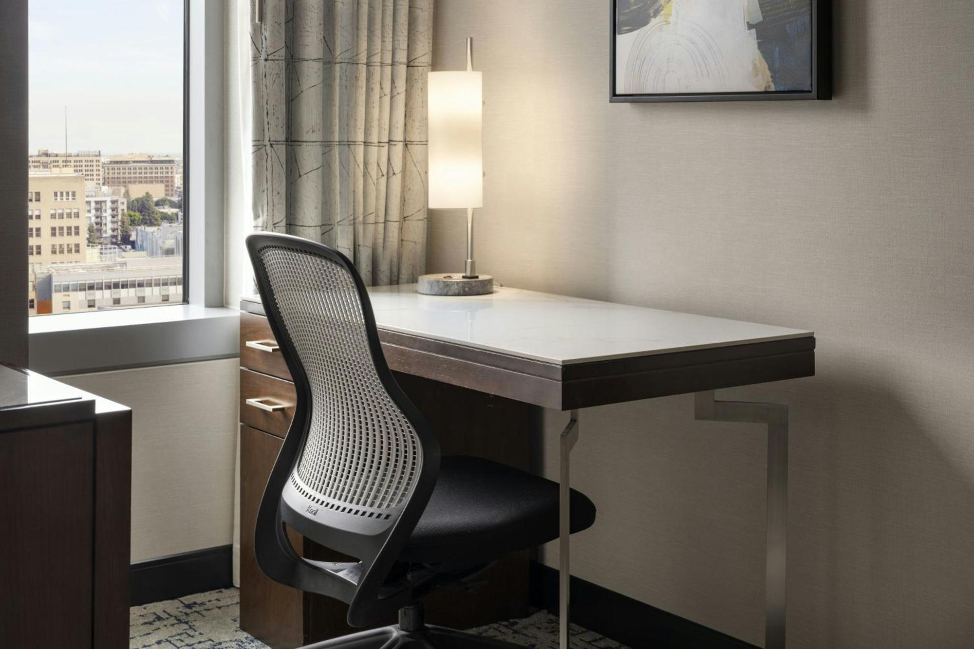 Hotel By Marriott L.a. Live