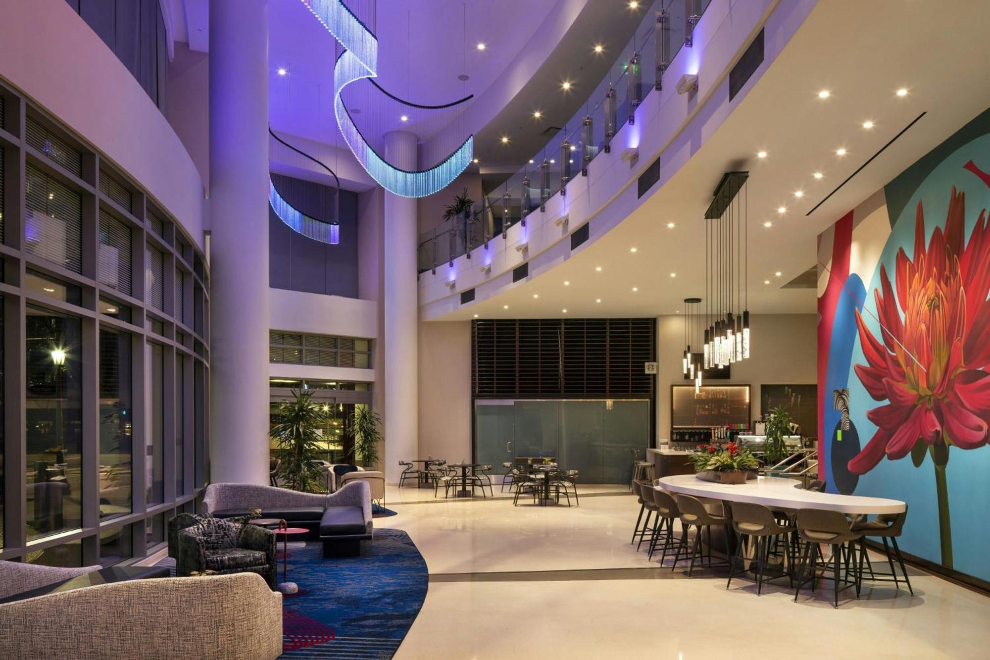 By Marriott Angeles L.a. Live Hotel Los Angeles
